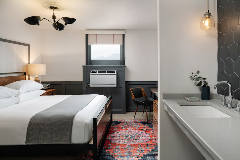 56031 guest room NK1 LR copy