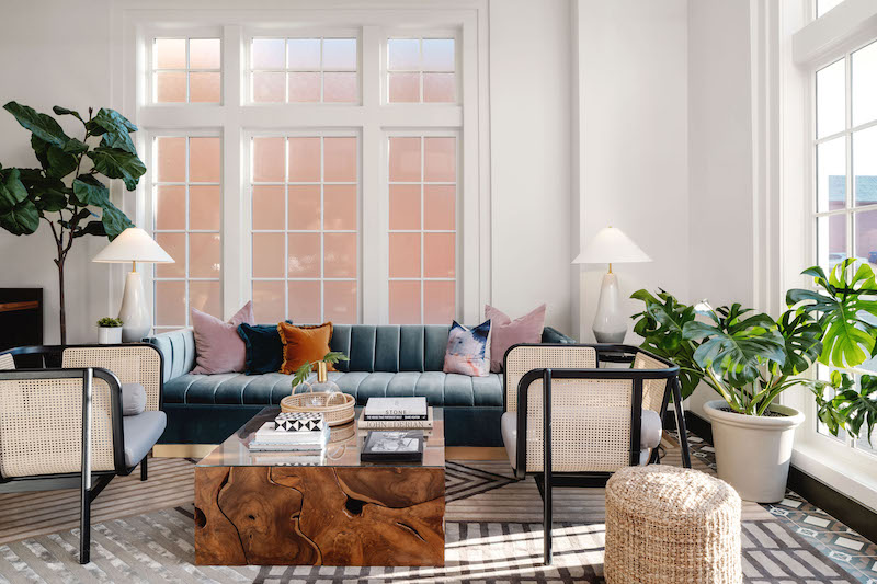 56031 restaurant lounge area 1 LR copy