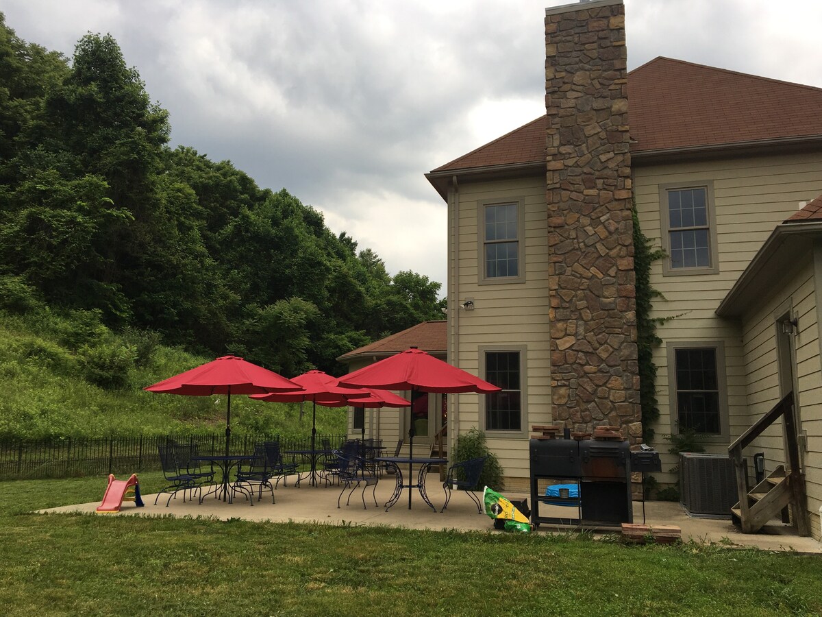 656c0081 91de 4e19 b543 04f8b4a13c25