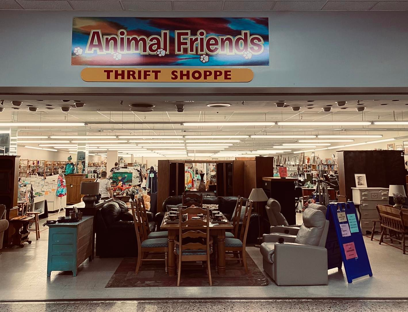 287566200_5097092073741556_6328270275153122038_n-1 ""