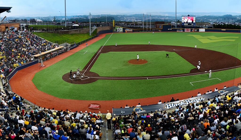 blog-img-relaxers-baseball-1024x597 WVU Tailgating
