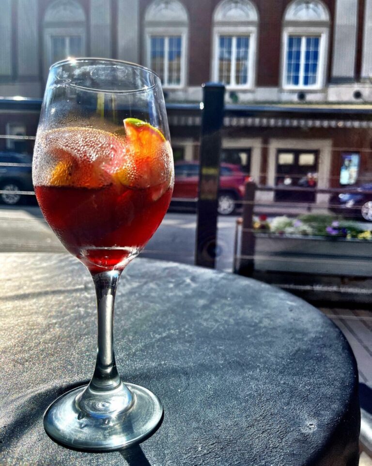 355861395 713209820812609 5421130765021065230 n 1229x1536 1 768x960