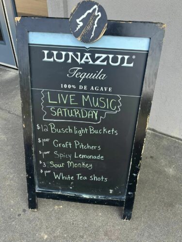 456792248 1264403854967537 288306717350727973 n 375x500 1