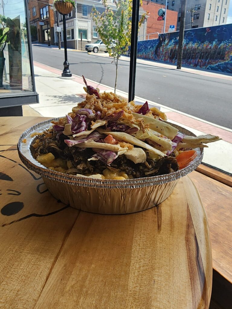 448121833 477060024835015 791324412817317580 n 768x1024