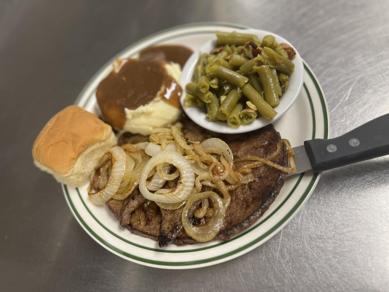 471816208 521856784195129 1131553872908480743 n 1536x1152