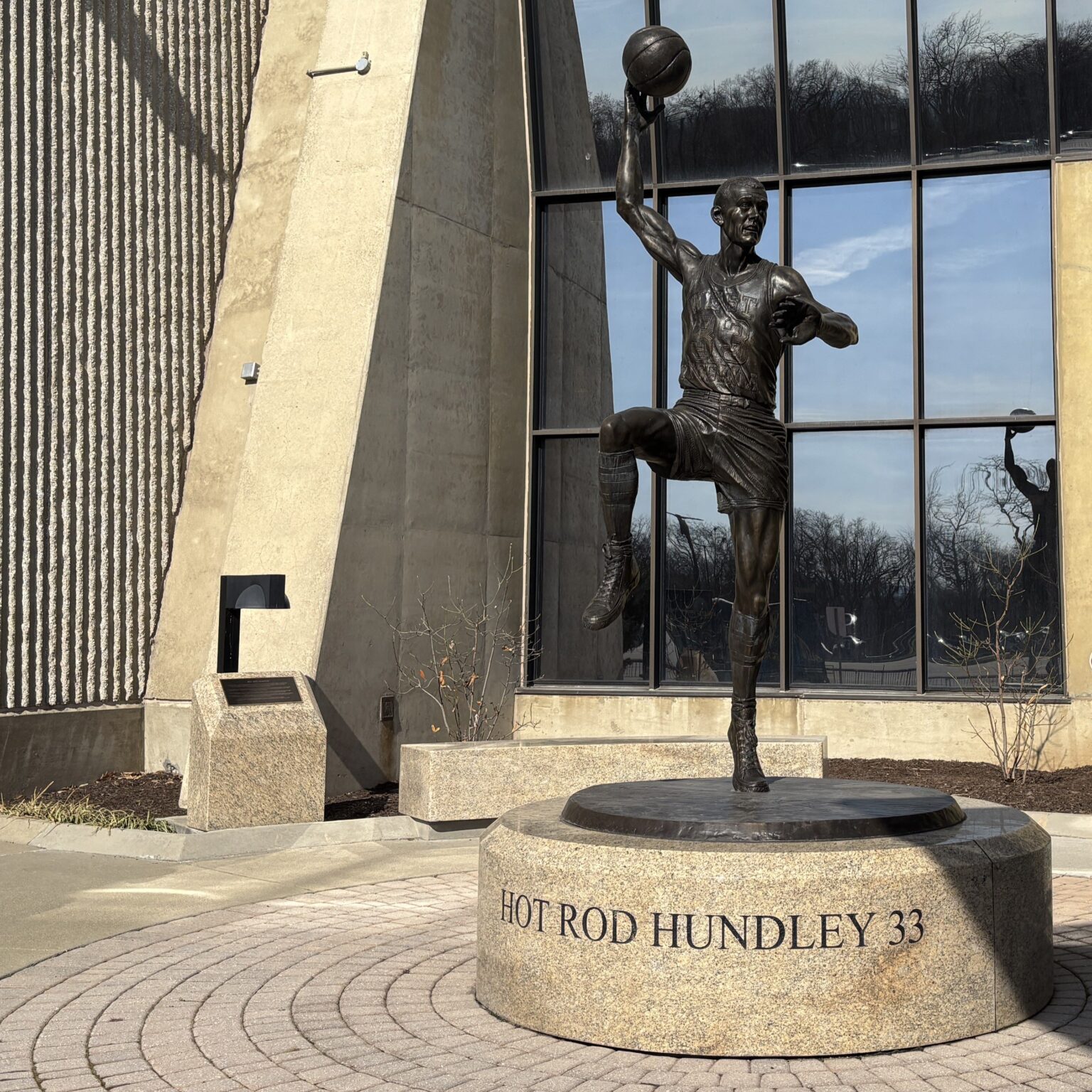 Hot Rod Hundley Statue 1536x1536
